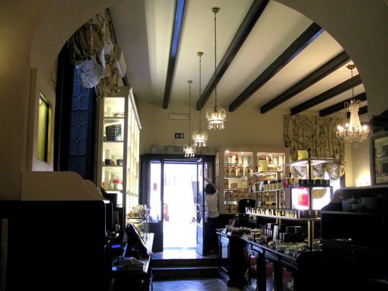 Entrance Babington's Tea Room