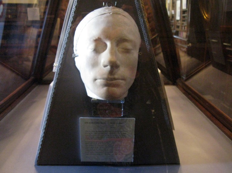 Keats' mask