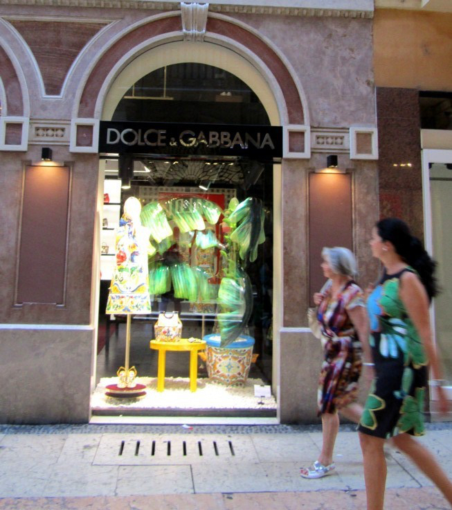 Shopping in Verona