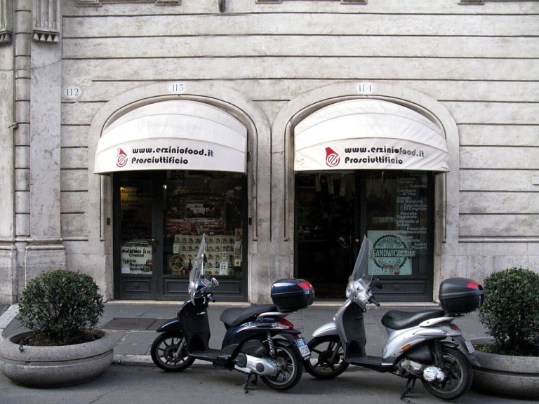 deli-via-di-plebiscito