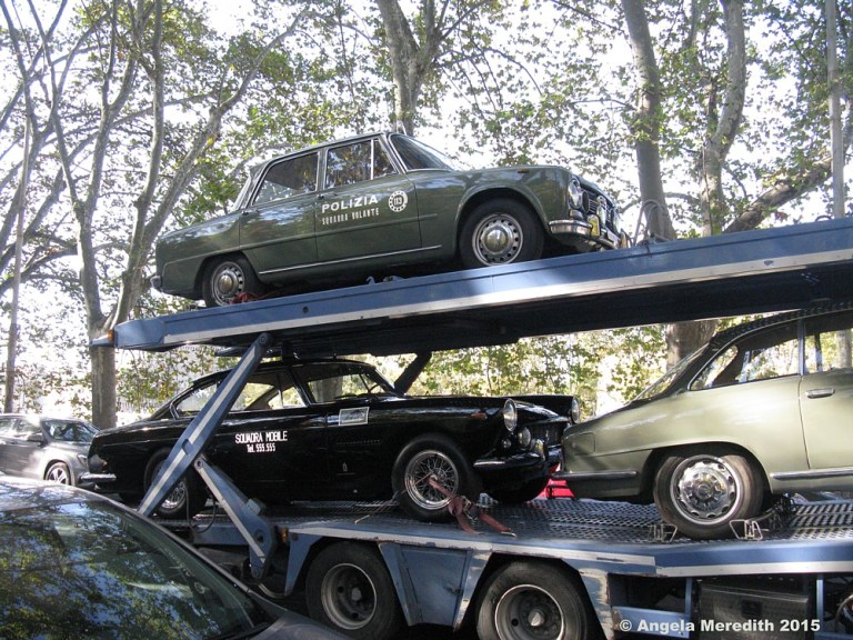 rome-police-ferrari-october-2015-sized6