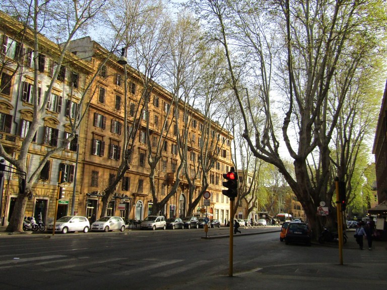 Viale di Trastevere sized