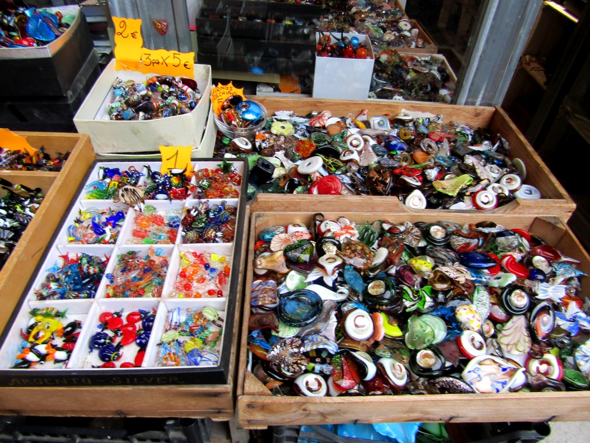 Pocket money glassware