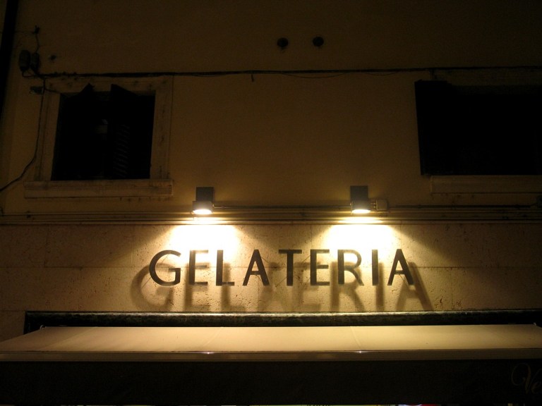 Gelateria by night