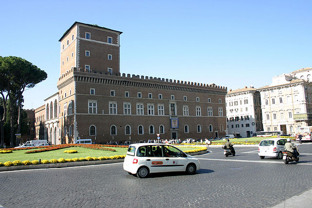 Roma-Palazzo_Venezia