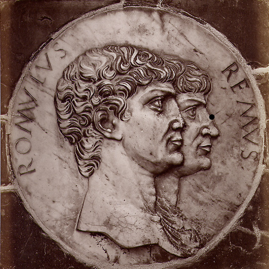 Romulus and Remus - Brogi,_Carlo_(1850-1925)_-_n._8226_-_Certosa_di_Pavia_-_Medaglione_sullo_zoccolo_della_facciata