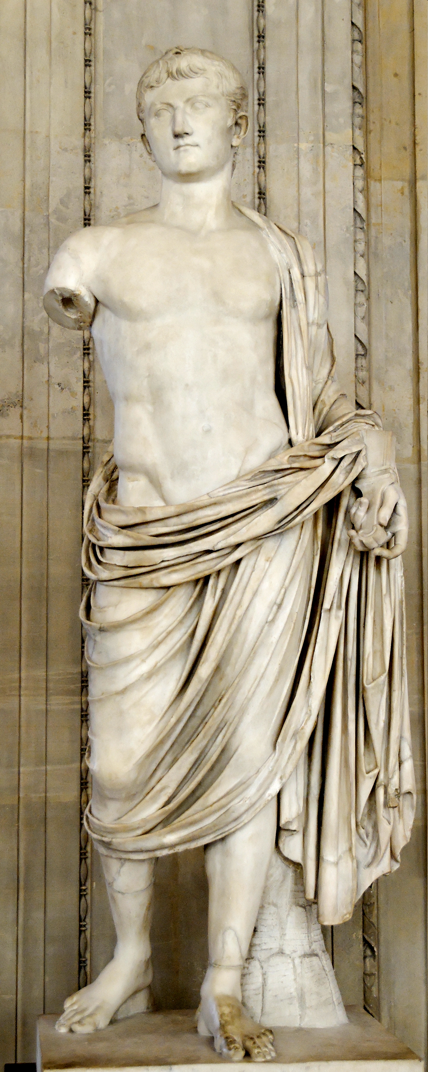 Statue Germanicus Louvre (Image by Jastrow 2008 CCL)